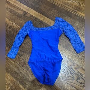 Stunning blue 3/4 sleeve leotard - size small